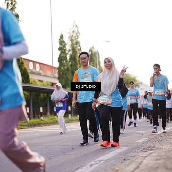 Runner Photo 8374915