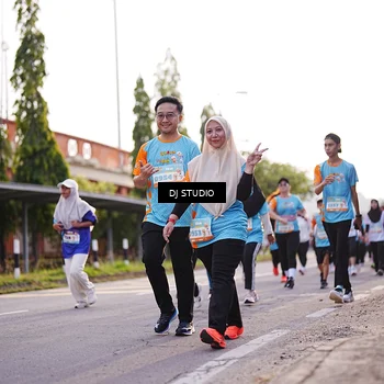 Runner Photo 8374925