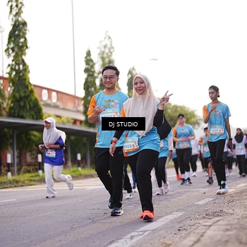 Runner Photo 8374927