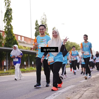 Runner Photo 8374928
