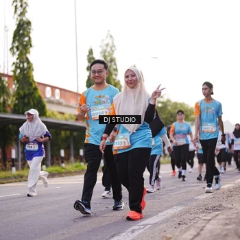 Runner Photo 8374930