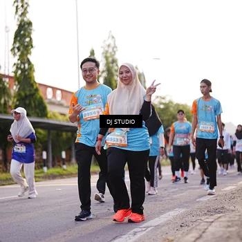 Runner Photo 8374933