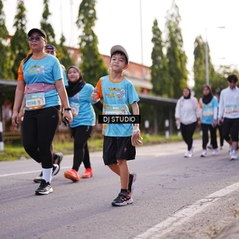 Runner Photo 8374978