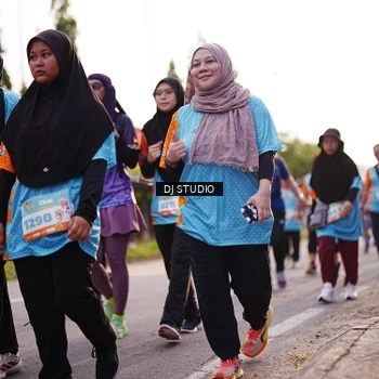 Runner Photo 8375016