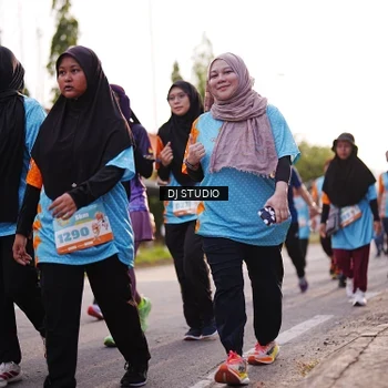 Runner Photo 8375017