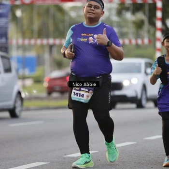 Runner Photo 8375093