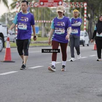 Runner Photo 8375192