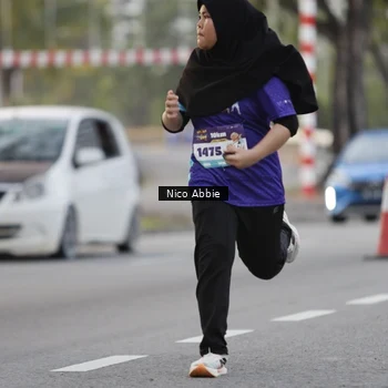 Runner Photo 8375219