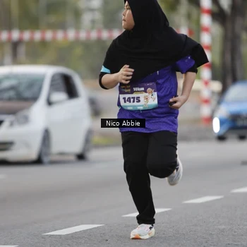 Runner Photo 8375230