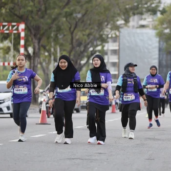 Runner Photo 8375255