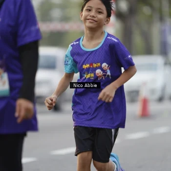 Runner Photo 8375280