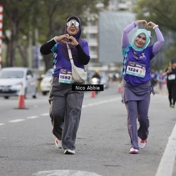 Runner Photo 8375282