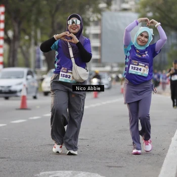 Runner Photo 8375283