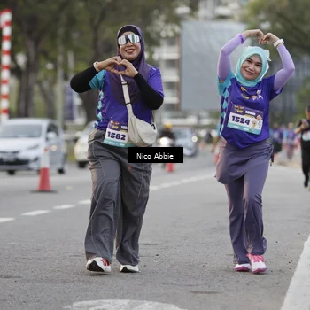 Runner Photo 8375285