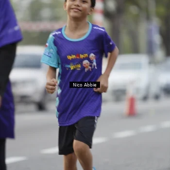 Runner Photo 8375287