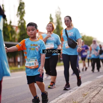Runner Photo 8375292