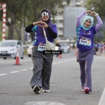 Runner Photo 8375294