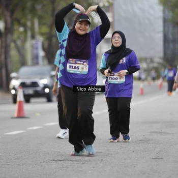 Runner Photo 8375303