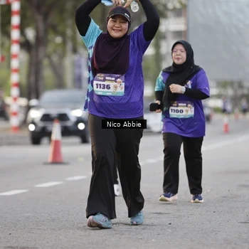 Runner Photo 8375305