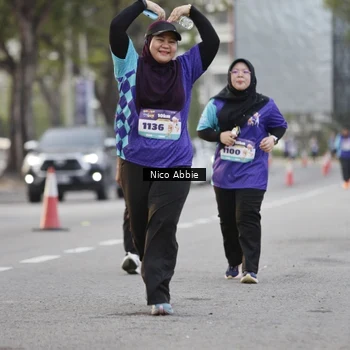 Runner Photo 8375316