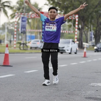 Runner Photo 8375322