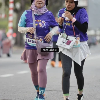 Runner Photo 8375337