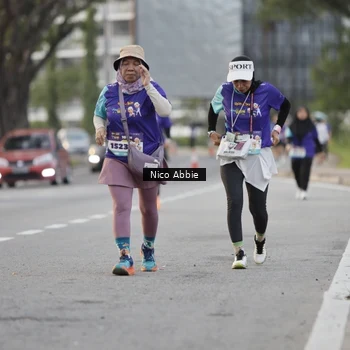 Runner Photo 8375412