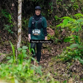 Runner Photo 8375436
