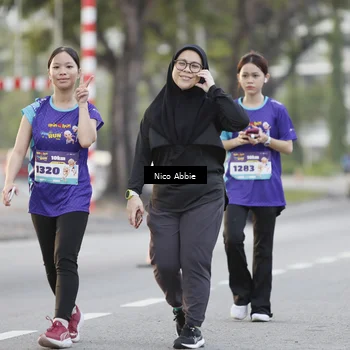 Runner Photo 8375453
