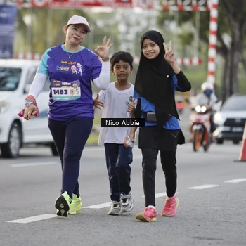 Runner Photo 8375458