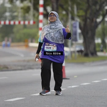 Runner Photo 8375474