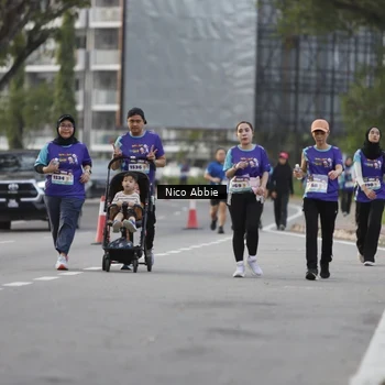 Runner Photo 8375490