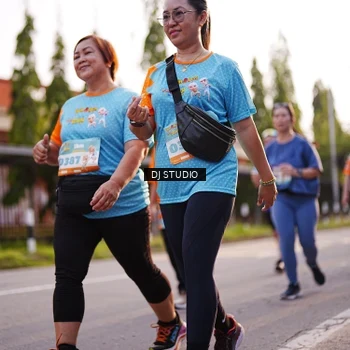 Runner Photo 8375499