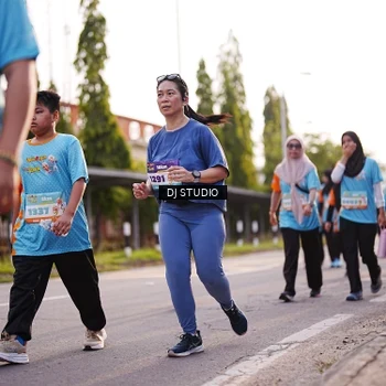 Runner Photo 8375504