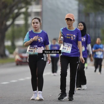 Runner Photo 8375515
