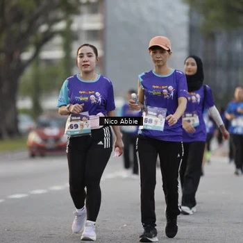 Runner Photo 8375527