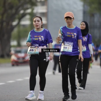 Runner Photo 8375529