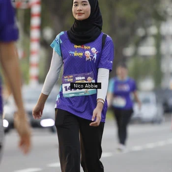 Runner Photo 8375547