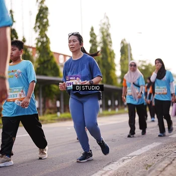 Runner Photo 8375561