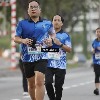 Runner Photo 8375576