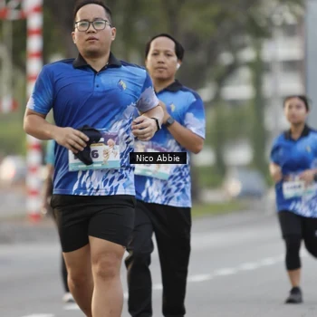 Runner Photo 8375578