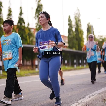 Runner Photo 8375602