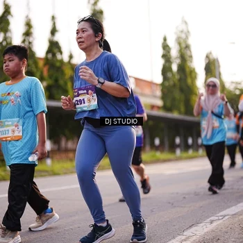Runner Photo 8375605