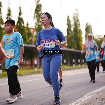 Runner Photo 8375635