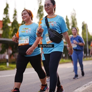 Runner Photo 8375675