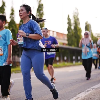 Runner Photo 8375678