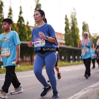 Runner Photo 8375679