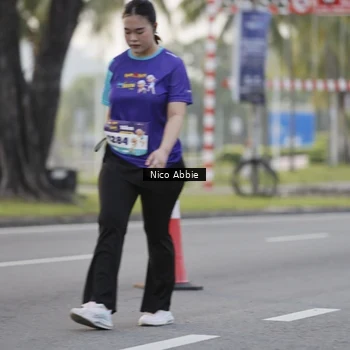 Runner Photo 8375699