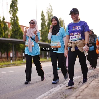 Runner Photo 8375702