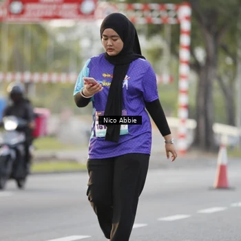 Runner Photo 8375754